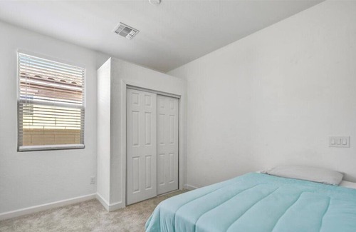 Laveen Casa | Enjoy your vacation with entertainment centers around