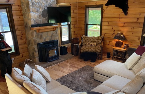 Fayetteville Cabina | Enjoy your visit to the New River Gorge Park and Preserve