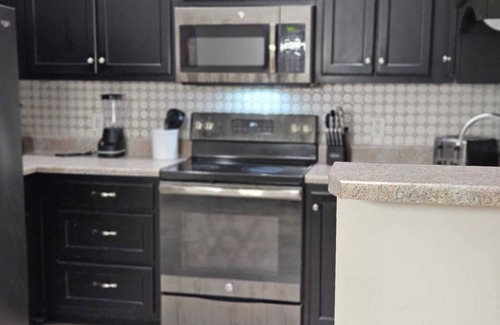 Southaven Casa | Enjoyable & Charming 4-Bedroom Home in Southaven - Close to Stateline.