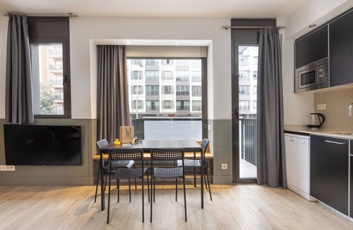 la Vila de Gracia Hotel | Enjoybcn Patio de Gala Apartments