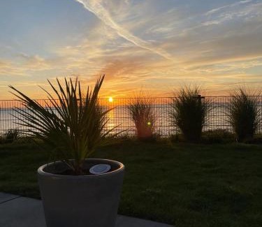 Enkhuizen Casa | Enkhuizer Strand Chalet Beach Oase Erste Reihe mit Zaun Haus Nr 248