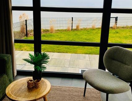 Enkhuizen Casa | Enkhuizer Strand Chalet Meeresrauschen Erste Reihe mit Zaun Haus Nr 249