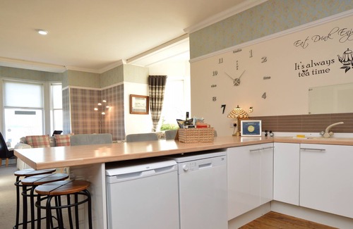Kilmun Apartamento | Enmore Beach House-Luxury Apt en Kirn por Dunoon-5 B / R duerme 10-Pet Friendly