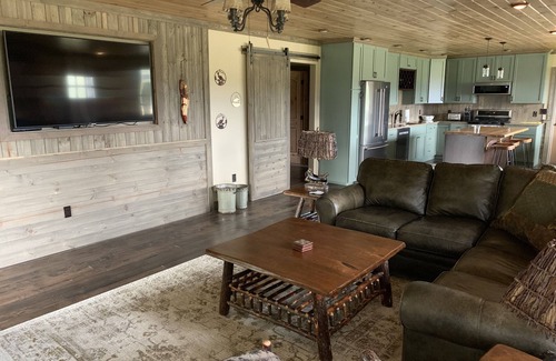 Ennis Casa | Ennis, MT: cabaña de vacaciones convenientemente ubicada