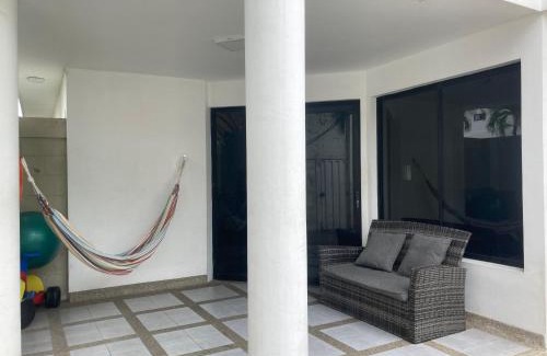 Samborondón Casa | Enrique guest room