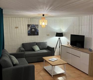 Gageac-et-Rouillac Casa | Ensemble 7 gîtes avec Piscines 50 couchages, Les Naudines Cottages