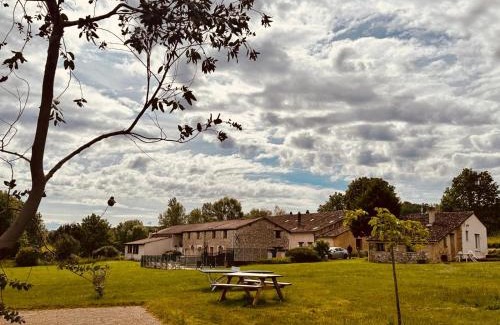 Gageac-et-Rouillac Casa | Ensemble 7 gîtes avec Piscines 50 couchages, Les Naudines Cottages