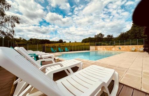 Gageac-et-Rouillac Casa | Ensemble 7 gîtes avec Piscines 50 couchages, Les Naudines Cottages
