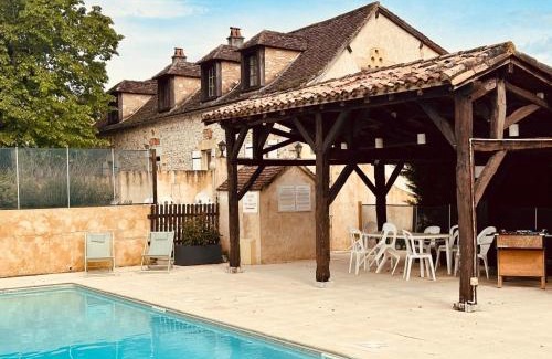 Gageac-et-Rouillac Casa | Ensemble 7 gîtes avec Piscines 50 couchages, Les Naudines Cottages