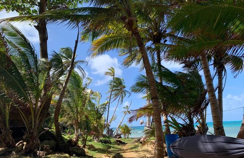 Little Corn Island Casa | ENSUEÑOS NATURAL RESERVE Little Corn Island Nicaragua