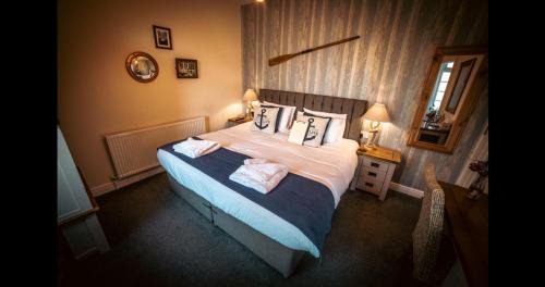 Rhosgoch Cama Y Desayuno | Ensuite Bed And Breakfast Rooms At The Ring Pub