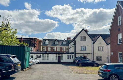 Solihull Apartamento | Ensuite Flat in Solihull Town