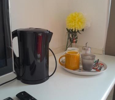 Sketty Casa | Ensuite room near Singleton Hospital, beach 8