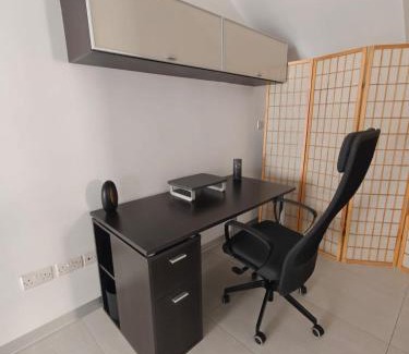 Pembroke Casa | Ensuite Twin Room with Laundry in Pembroke