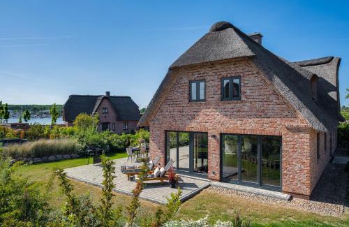 Ellenberg Casa | Entdecke das Reethüüs 28 – Ihr neues Schleiferienhaus in Kappeln