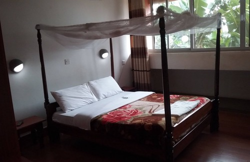 Entebbe Hotel | Entebbe Flight Motel
