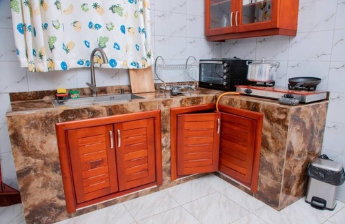 Entebbe Apartamento | Entebbe Serenity Breeze Apartments