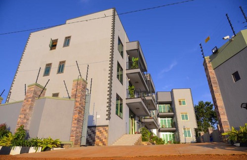Entebbe Apartamento | Entebbes Trendy 3 Bedroom Suite
