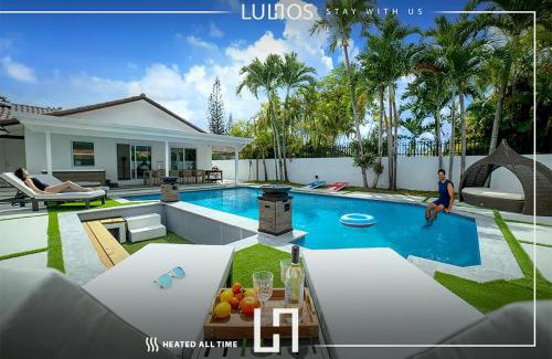 Ludlam Casa | Entertainment Elegance - Miami Villa L33