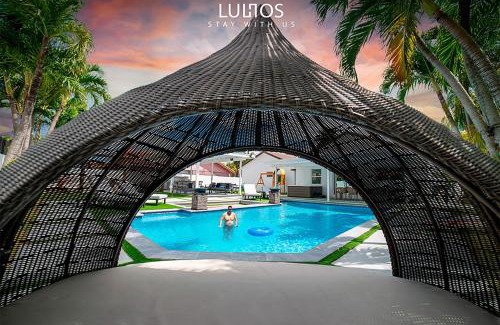 Ludlam Casa | Entertainment Elegance - Miami Villa L33