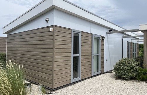 Municipality of Hellevoetsluis Chalet De Esquí | Atractivo chalet junto a la playa