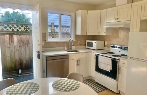 Port Coquitlam Apartamento | Entire 1Bed 1Bath Suite Coquitlam Centre
