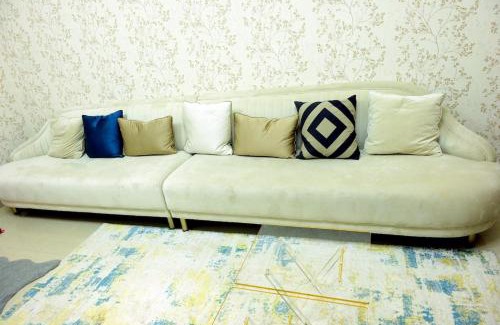 Ajman Apartamento | entire 1BHK with Free parking and WIFI in the heart of Ajman City only for Families