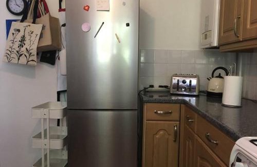 Wokingham Apartamento | Entire 2 bed apartment - Up to 4 guest - 10 min from station & town centre