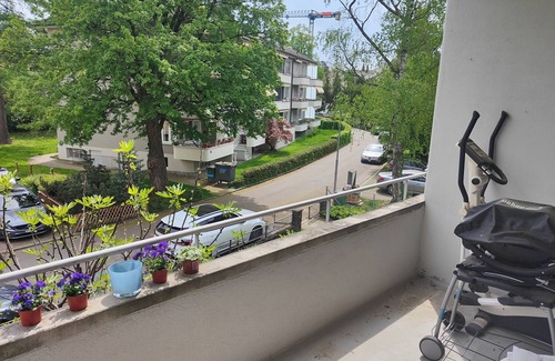 Wollishofen Apartamento | Entire 2-bedroom apartment near central Zurich