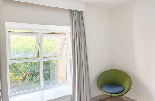 Barnet Casa | Casa completa de 2 habitaciones a 7 m de la estación