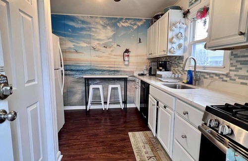 Seaside Heights Casa | Entire 2 Family cottage, private garden, by sea, boardwalk & bay.No Proms