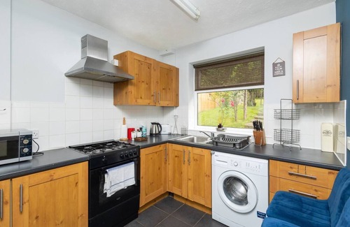Seacroft Casa | Entire 2beds home, Leeds14, United Kingdom