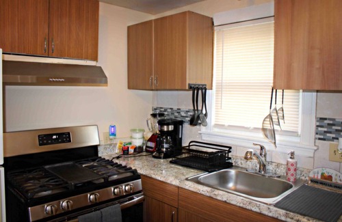 Southern Mattapan Apartamento | ENTIRE 2BR APARTMENT IN A NICE QUIET NEIGHBORHOOD!