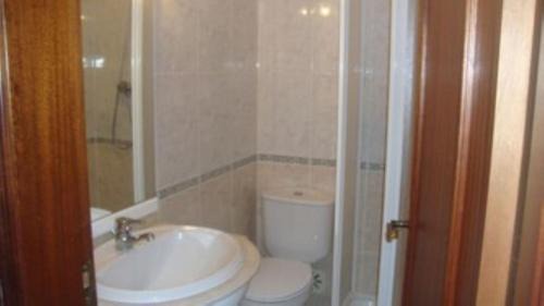 Samouco Apartamento | Entire 3 bed rooms Apartment with Private wc !