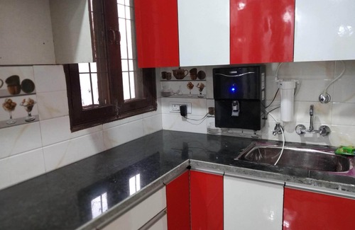 Vaishali Apartamento | Apartamento completo de 3 dormitorios cerca de la estación de metro Vaishali
