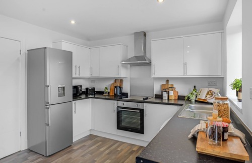 St Helens Casa | Entire 3Bdr House at St Helens Near Haydock Park Racecourse, Free Parking