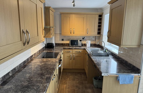 Sunderland Casa | Entire 4-bed House in Sunderland
