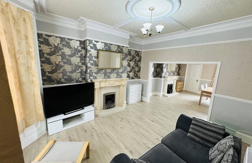 Sunderland Casa | Entire 4-bed House in Sunderland