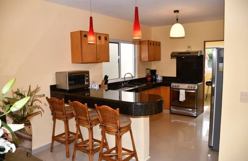 Villa Juarez Villa | 3 bedroom villa with pool onsite close to the beach