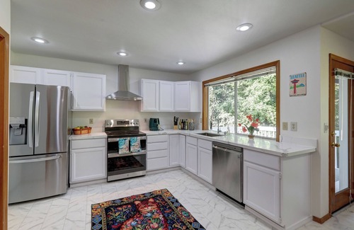 Des Moines Casa | Entire 5bd home in Des Moines Close Redondo Beach