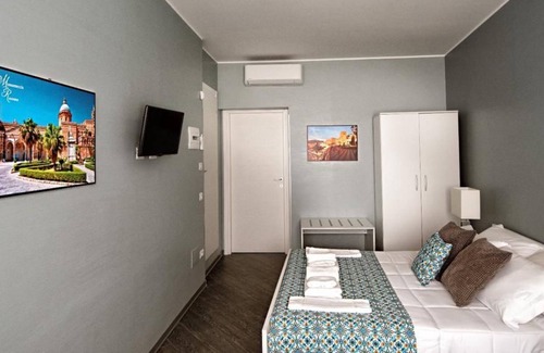 Monte Po-Nesima-San Leone-Rapisardi Casa | entire accommodation in Catania center up to 13 beds