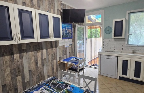 Ensues-la-Redonne Apartamento | Apartamento entero a 200 metros del mar.