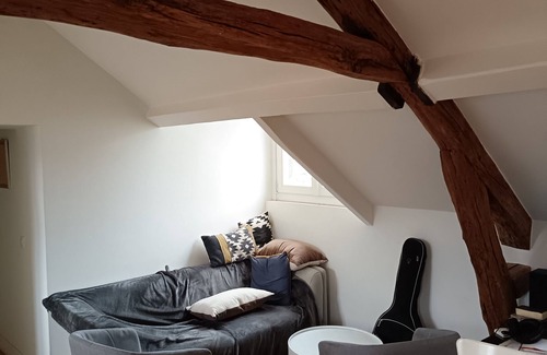 Fontenay-aux-Roses Apartamento | Entire apartment in quiet neighborhood near Paris