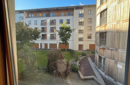 North Wall Apartamento | Entire Apartment in Heart of Dublin