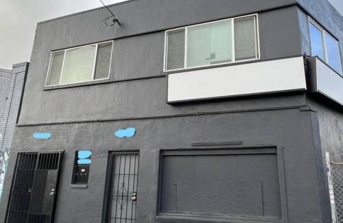 Hoover - Foster Apartamento | Entire apartment in Oakland