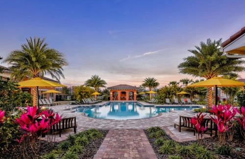 Kissimmee Apartamento | Entire Apartment King Bed, Pets Welcome, 15 Min to Parks, Resort-Style Amenities