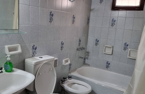 Mendoza Apartamento | Piso completo muy amplio y luminoso a minutos del centro de Mendoza.