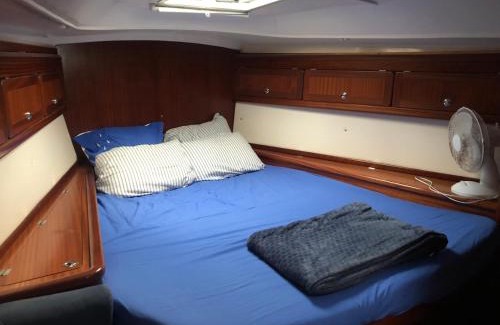 Birgu Alquiler De Eote | Entire boat 3 cabins in Birgu vittoriosa