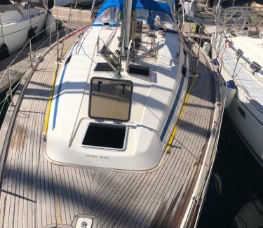 Birgu Alquiler De Eote | Entire boat 3 cabins in Birgu vittoriosa