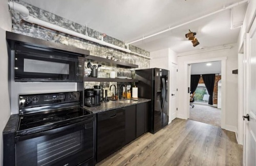 Jackson Hotel | Entire Boutique Hotel | 8 Suites